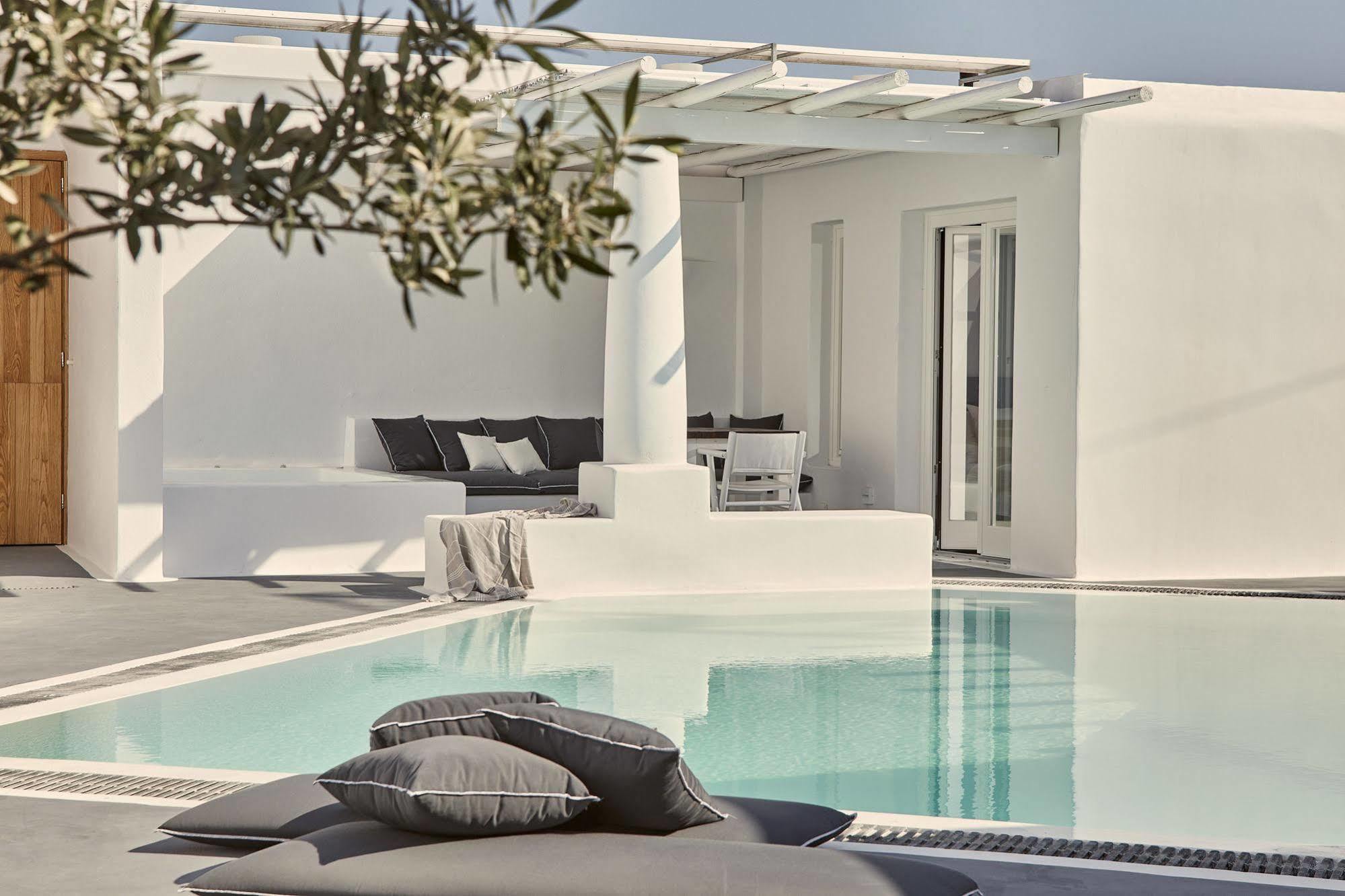 Boho Suites Santorini Perissa Exterior foto
